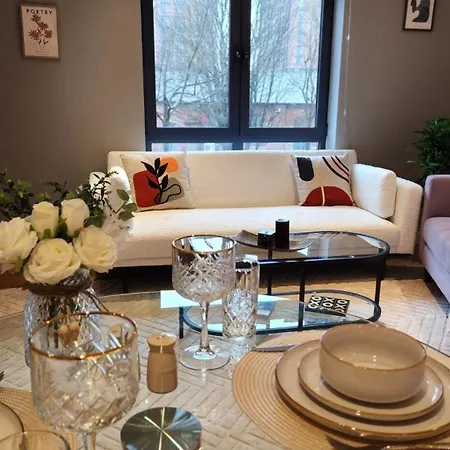 Urban Retreat - Corporate & Extended