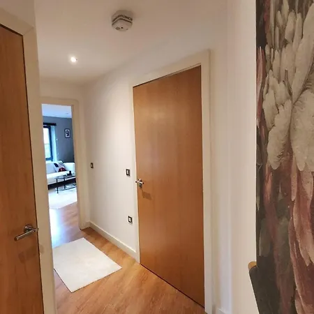 Urban Retreat - Corporate & Extended Apartment *