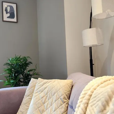 Urban Retreat - Corporate & Extended Apartment Leeds (West Yorkshire)