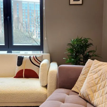 Urban Retreat - Corporate & Extended *
